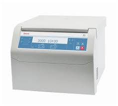 Thermo Scientific ST8 Benchtop Centrifuge