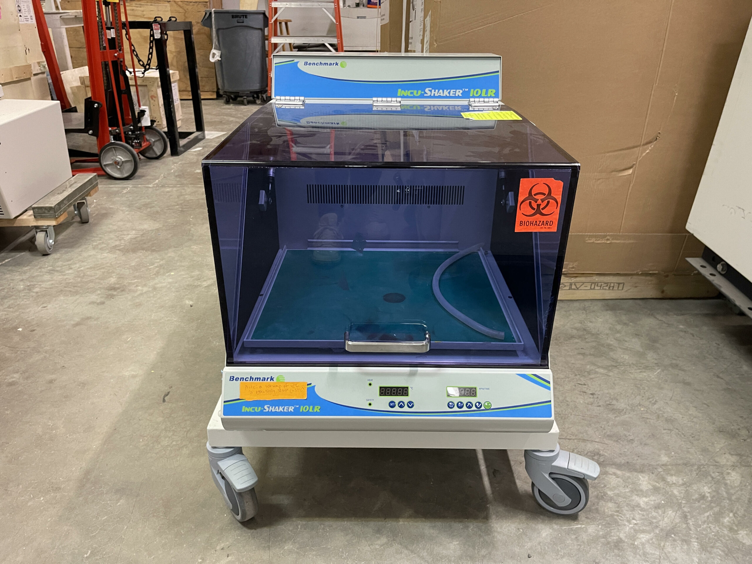 Benchmark Scientific INCU-SHAKER 10LR Incubated Shaker