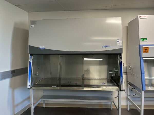 Labconco Logic+Class II - 303481100 Biosafety Cabinet