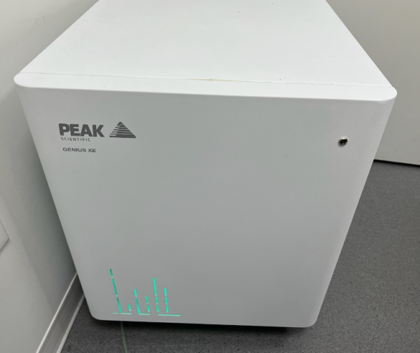 Peak Scientific Genius XE Sci 2 Nitrogen Generator