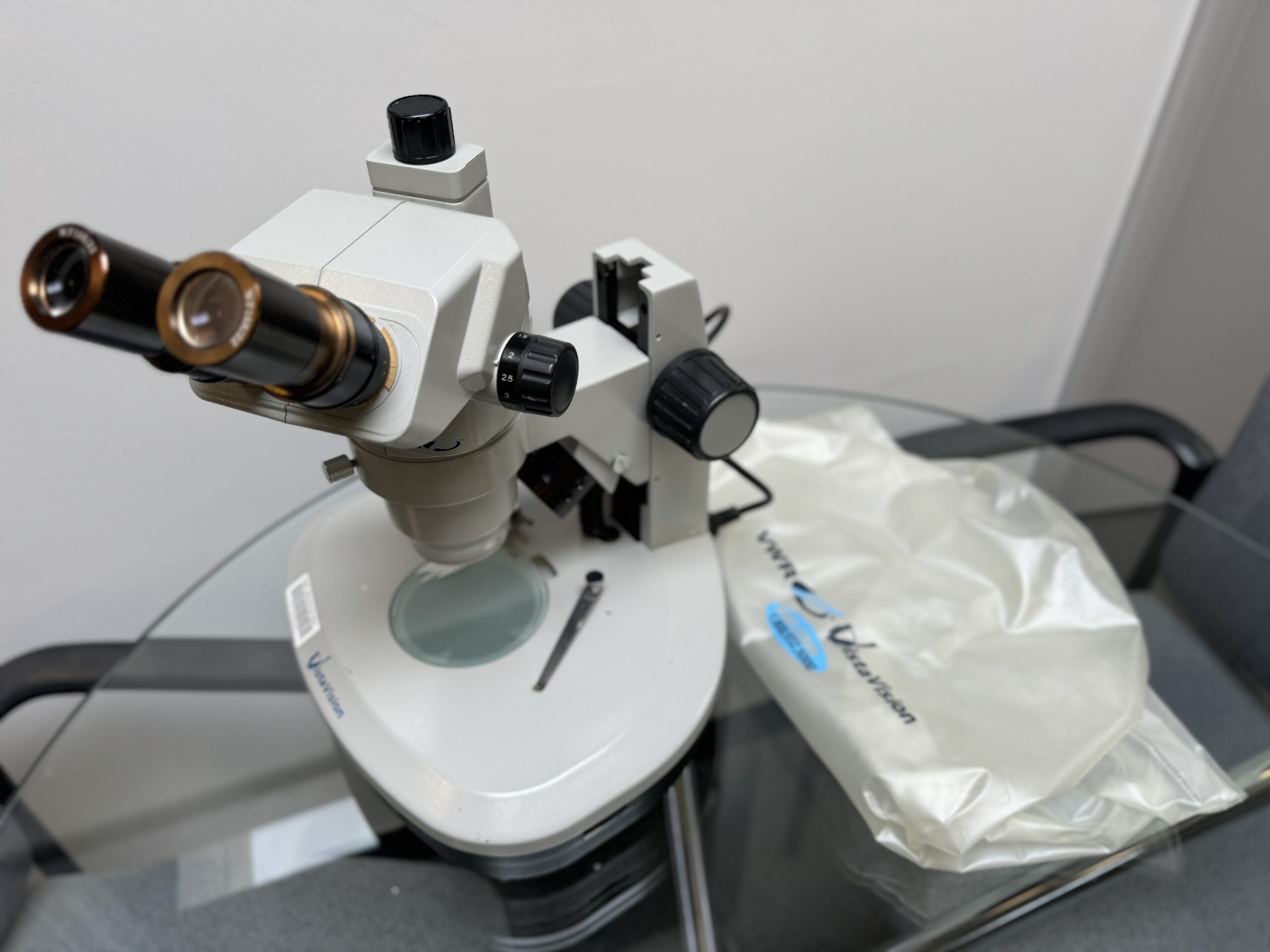 VWR VistaVision Compound Microscope