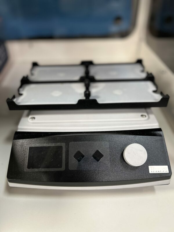 Thermo Scientific Compact Digital Microplate Shaker Microplate Shaker