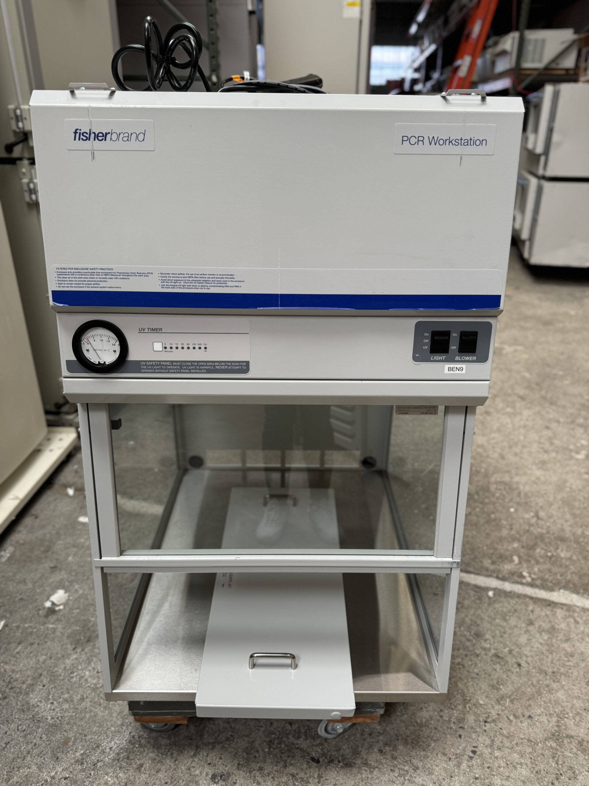 Fisherbrand 3560000 PCR Workstation