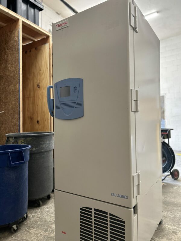 Thermo Fisher Scientific TSU400A -80 Freezer