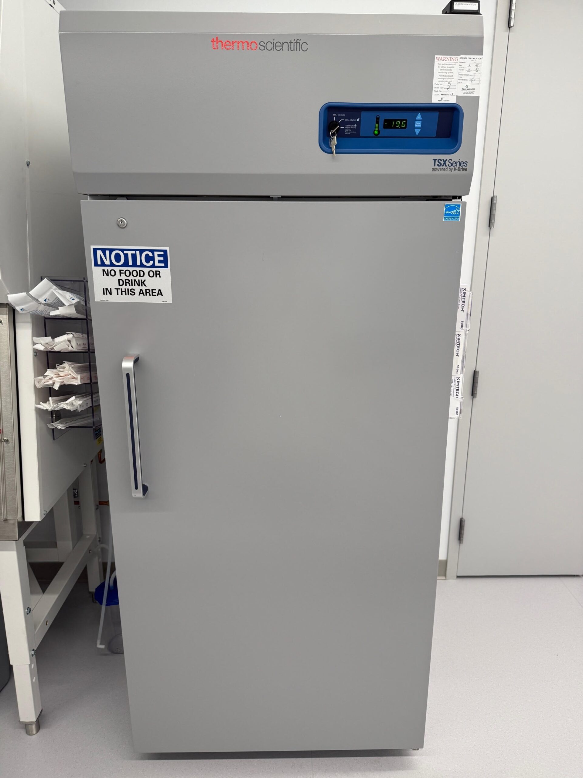 Thermo Scientific TSX3020FA -20 Freezer