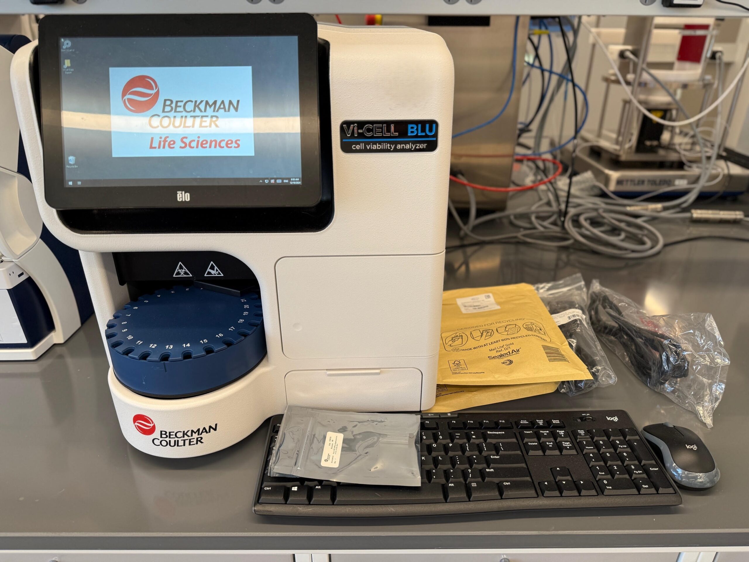 Beckman Coulter Vi-Cell BLU Cell Viability Analyzer