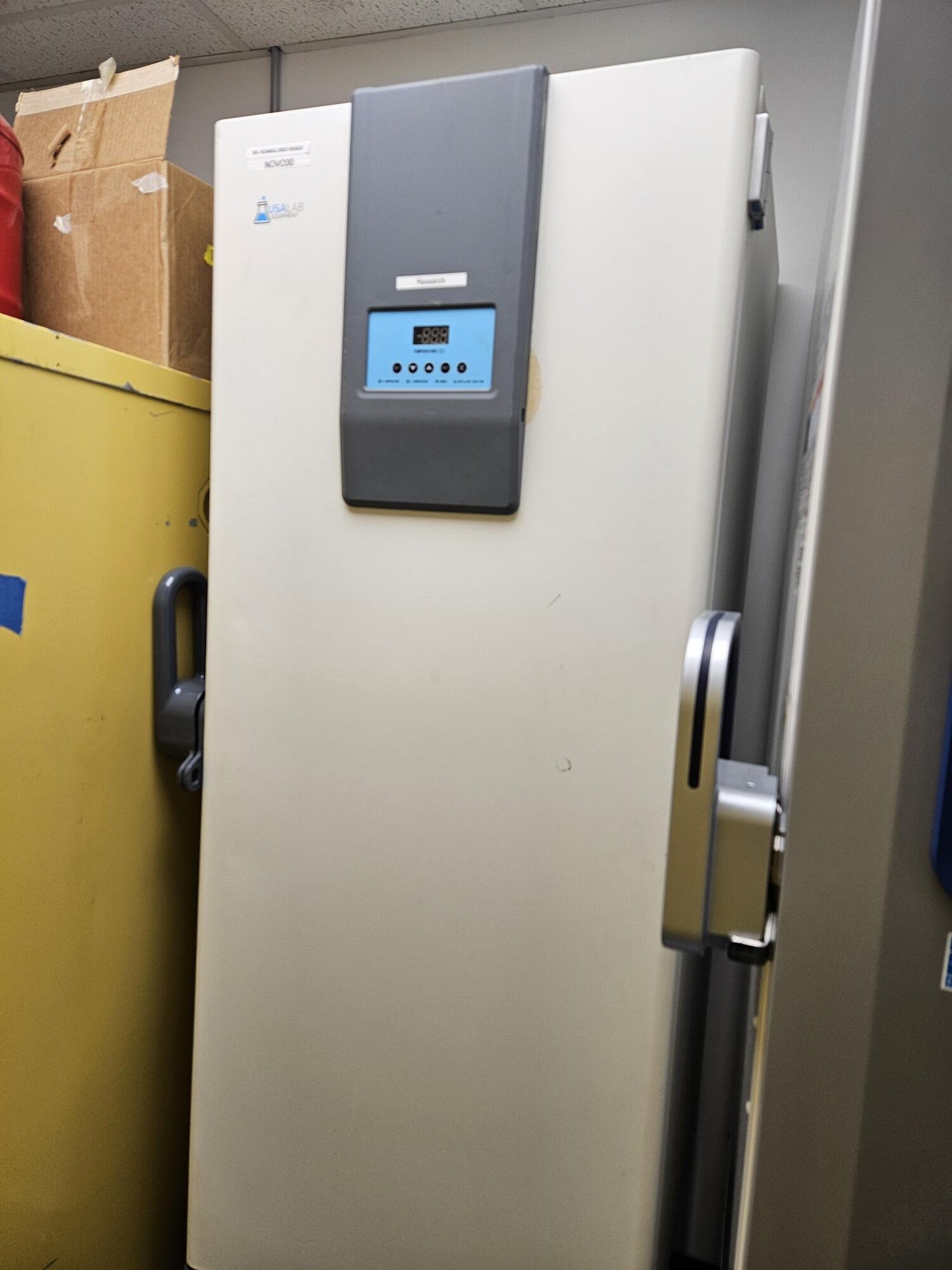 USA LABS DW-86L-280 -80 Freezer