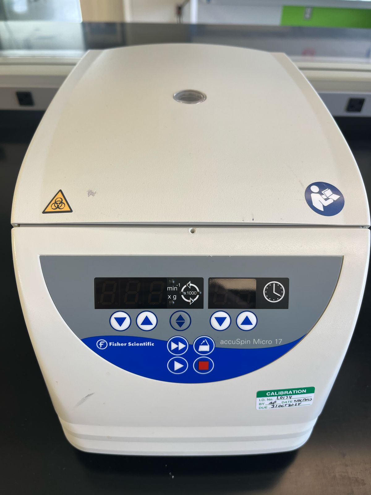 Thermo Scientific Accuspin Micro 17 Centrifuge
