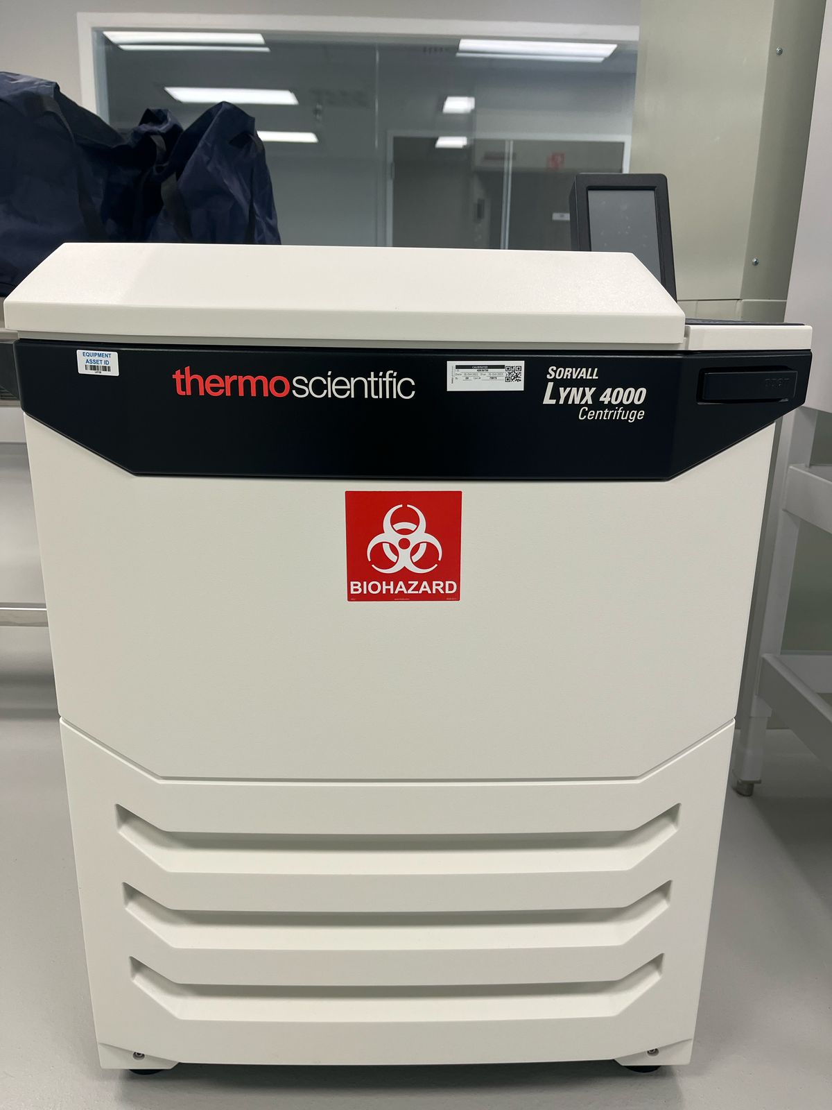 Thermo Fisher Scientific Sorvall Lynx 4000 Floor Super Speed Centrifuge
