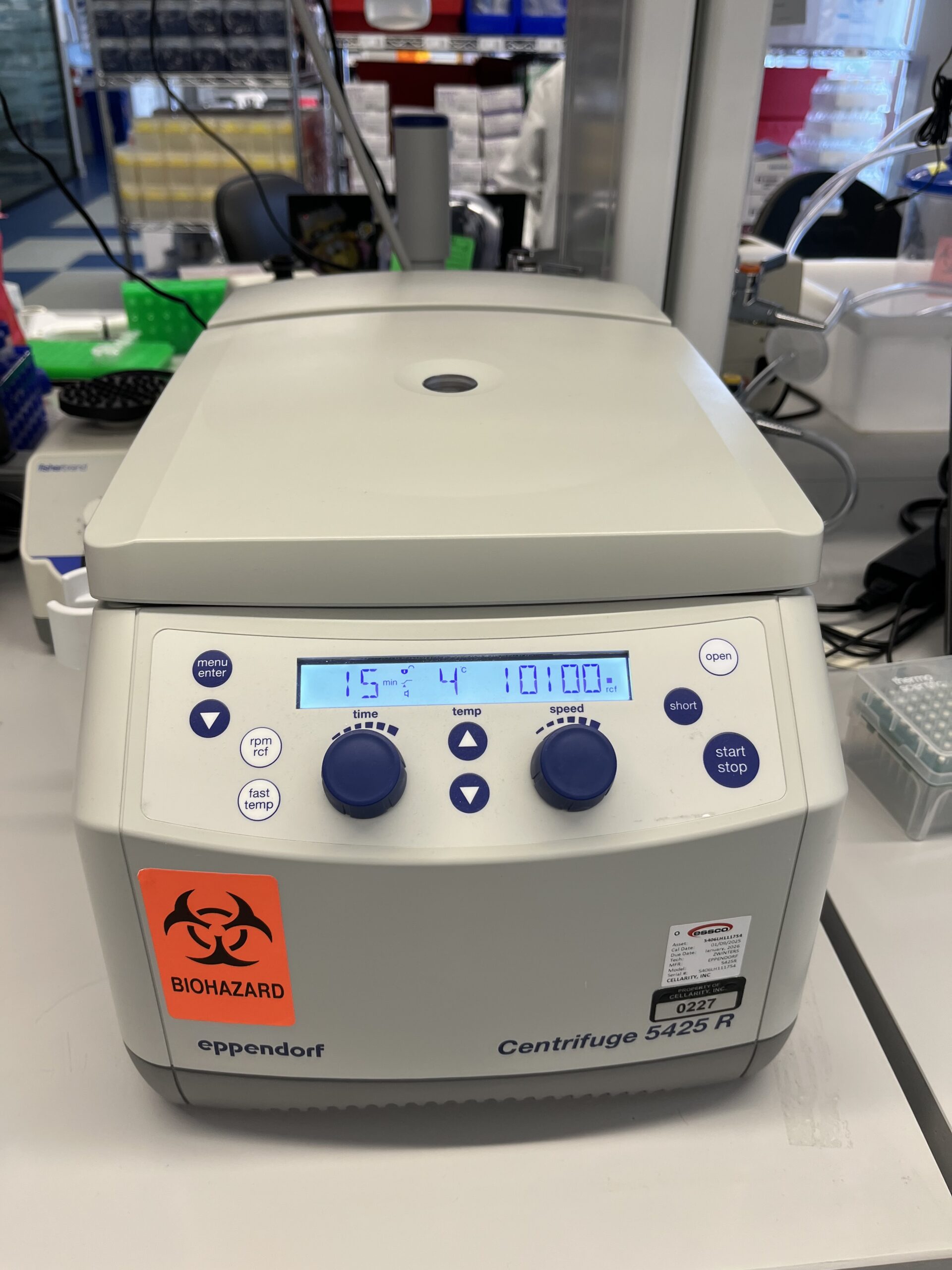 Eppendorf 5425R Microcentrifuge