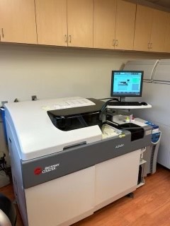 Beckman Coulter AU 480 Chemistry Analyzer